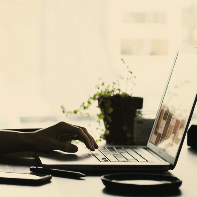 skriva avtal online