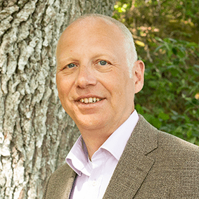 Porträttfoto Fredrik Lidman